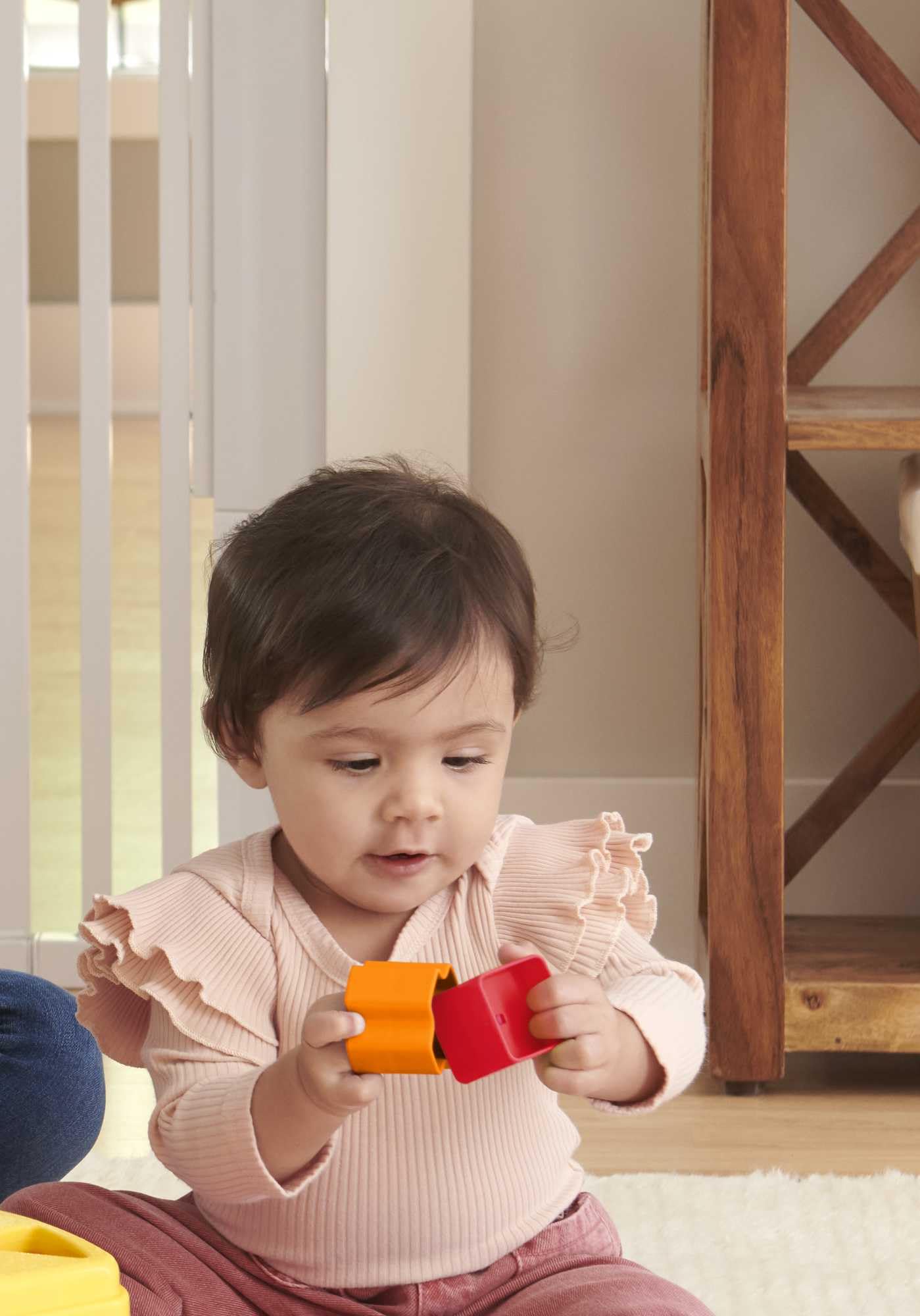 Fisher-Price Babys Erste Bausteine | Babyspielzeug ab 6 Monate, 9 Monate | Steckspiel ab 1 Jahr | Motorikspielzeug ab 6 Monate | Baby-Sortierspiel